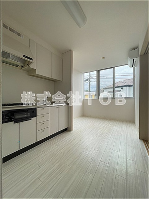 【居間・リビング】 | クレールコート芦花公園 | DK7.3帖※クリーニング中の写真※