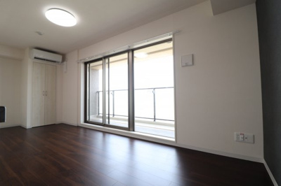 【洋室】 | パークナードフィット吹田健都