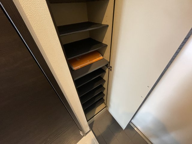 ブリリアントTの玄関