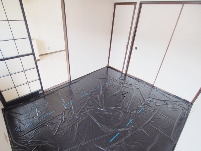 ハイツLAの和室