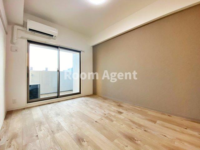 パルティール中村公園の居間・リビング