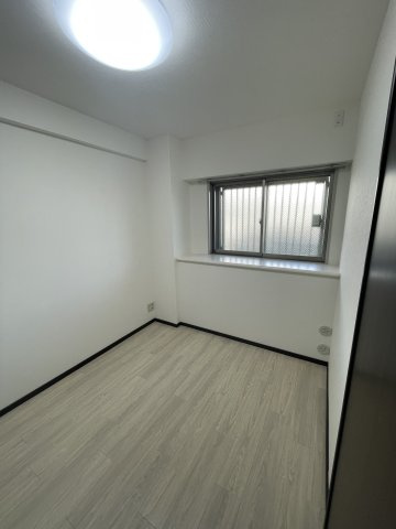 PHOENIX COURT 交野Ⅰの洋室