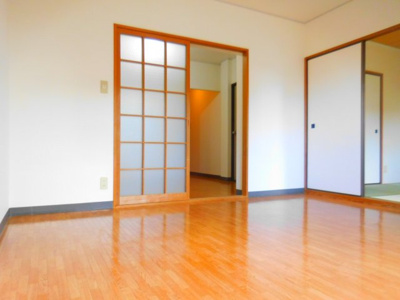 【居間・リビング】 | メロディーハイツ高槻Ⅱ