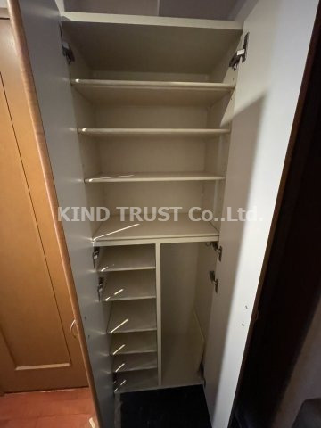 ランドマークシティ梅田東の玄関|きれいな玄関です