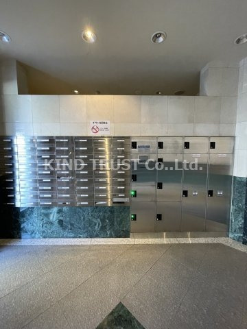 ランドマークシティ梅田東のその他共用部分|便利な宅配ボックスです