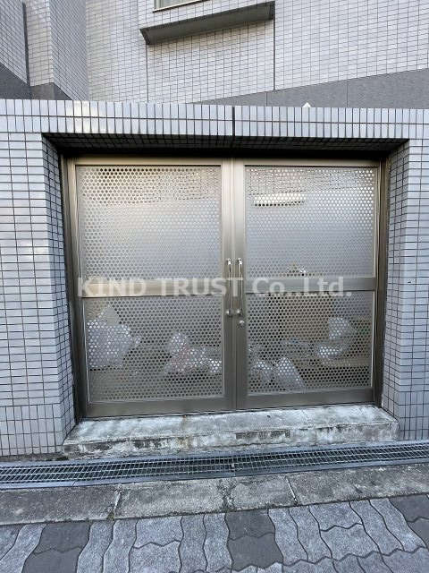 ランドマークシティ梅田東のその他共用部分|敷地内ごみ置き場です