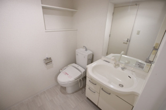 洗面台、トイレ同室