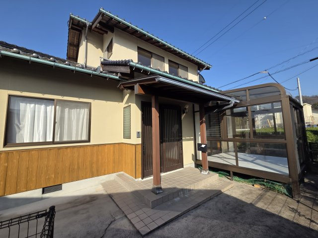 西伯郡南部町戸建の外観