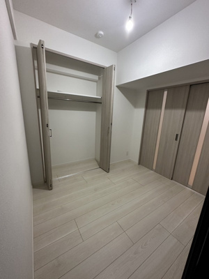 【寝室】 | WISTERIA 香椎SUZU