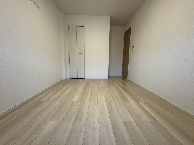 プラーンドルⅩⅢの洋室|南側洋室