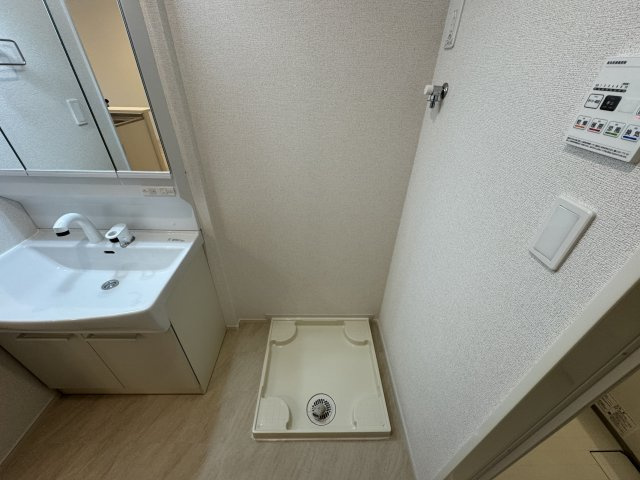 プラーンドルⅩⅢの内装|室内洗濯機置場