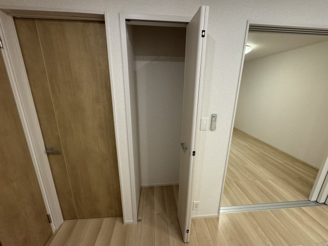 プラーンドルⅩⅢの収納|パントリー（キッチン収納）