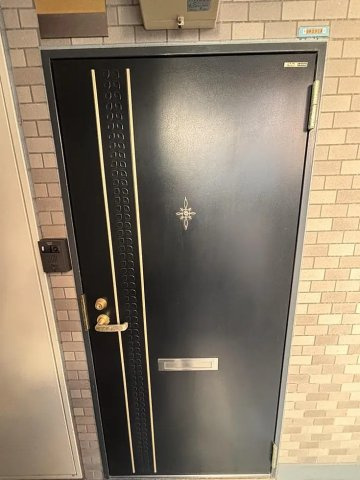 クレッセント田園調布の玄関