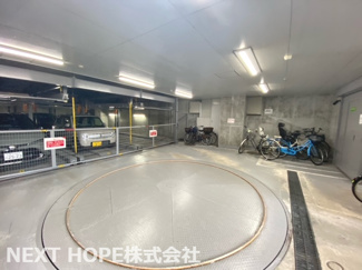 【駐車場】 | アズックヒル尼崎 | 駐車場・駐輪場です♪