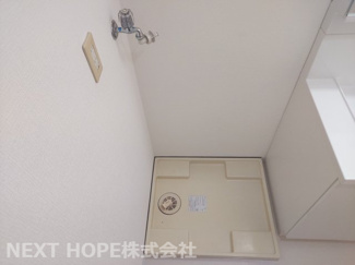 【洗面所】 | アズックヒル尼崎 | 洗面室内には室内洗濯機置き場もございます！