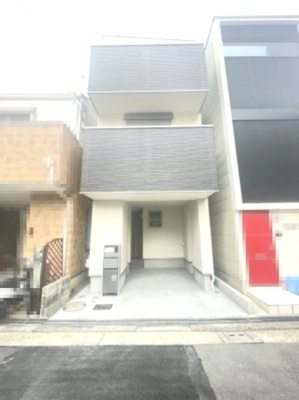 【外観】 | 堺市堺区甲斐町西3丁　新築戸建住宅 | 清潔感のある外観が特徴的な新築戸建住宅です。近隣には、利便施設が多数あり小学校、駅が10分圏内です。通学、通勤も安心いただけます♪