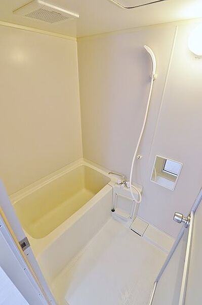 アートヒルズマンションの浴室|お風呂で日々の疲れを落としましょう