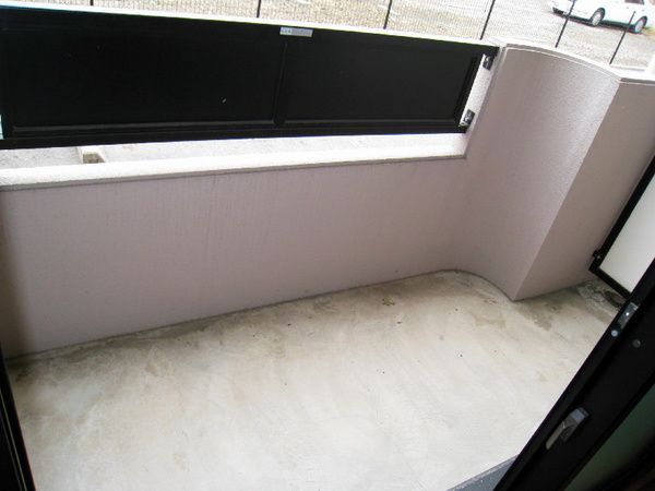 ヴィラ・ルース　　のバルコニー