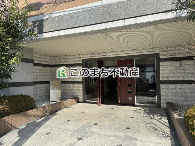 モナーク宇都宮のエントランス
