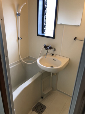 【浴室】 | ダイナコート西公園トレンドゥ | 別号室の写真になります。現況優先。