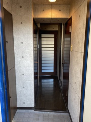 【玄関】 | ダイナコート博多 | 別号室の写真になります。現況優先。