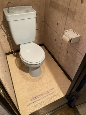 【トイレ】 | ダイナコート博多 | 別号室の写真になります。現況優先。