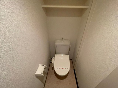 【トイレ】 | クレスティアフォーシーズン博多 | 別号室の写真になります。現況優先。