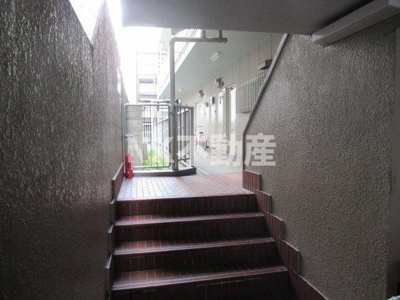 【ロビー】 | コーポ陣内Ⅰ（河内小阪賃貸） | 建物の内部です