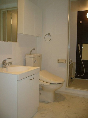 【トイレ】 | エバーブライト馬出 | 別号室の写真になります。現況優先。