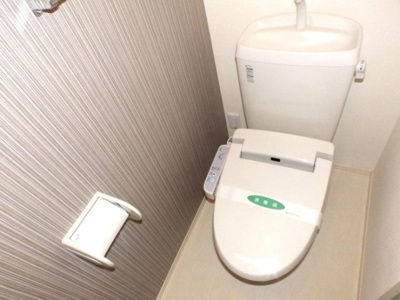 【トイレ】 | アベニュー中山II | 清潔感のあるトイレです