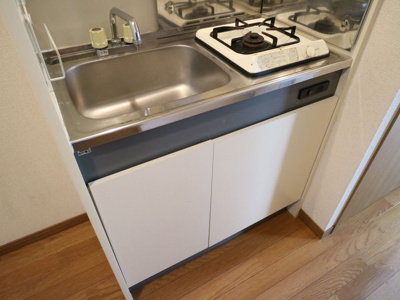 【キッチン】 | オリエンタルHーMK | 別号室の写真になります。現況優先。