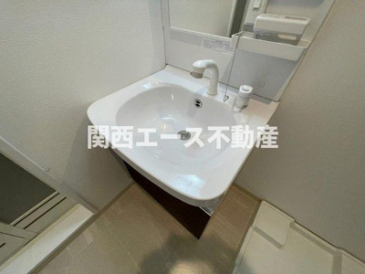 【洗面所】 | ルミエール若江岩田 | 同一商品