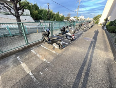 【その他共用部分】 | 千里関大前コーポラスB棟 | 駐輪場★