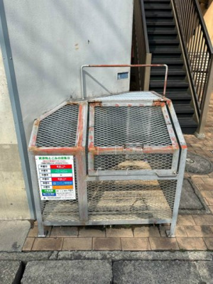 【その他共用部分】 | ニューSⅡ | 敷地内ごみ置き場でごみ出しもらくらく～♪忙しい社会人さんや学生さんにもうってつけ！