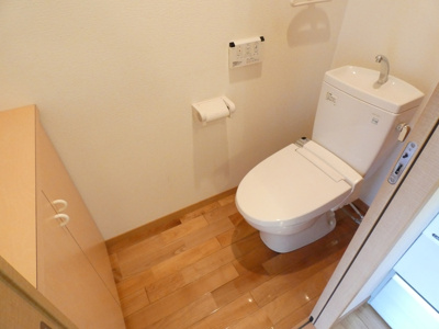 【トイレ】 | アーバン小串 | 清潔感のあるトイレです