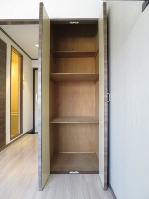 【収納】 | スリム片江 | 別号室の写真になります。現況優先。