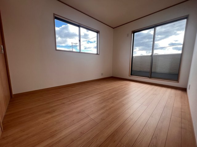 飾磨区中島新築住宅の洋室