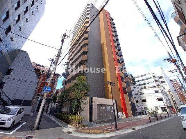 セレニテ神戸元町の外観