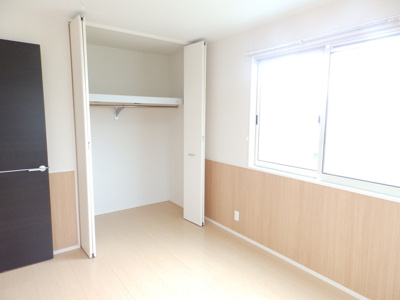 【居間・リビング】 | ウィッシュ開A棟 | ゆったりとしたリビングです