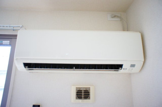 【設備】 | サン＝ミシェル | エアコン