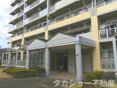 【外観】 | プラザ学園前2号棟 | 外はこのようになっています