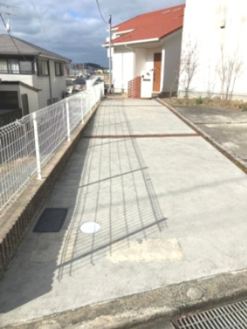 福岡市東区和白東一丁目戸建の駐車場|縦列で2台駐車可能です！