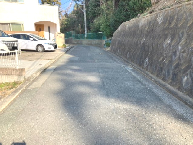 福岡市東区和白東一丁目戸建の前面道路含む現地写真