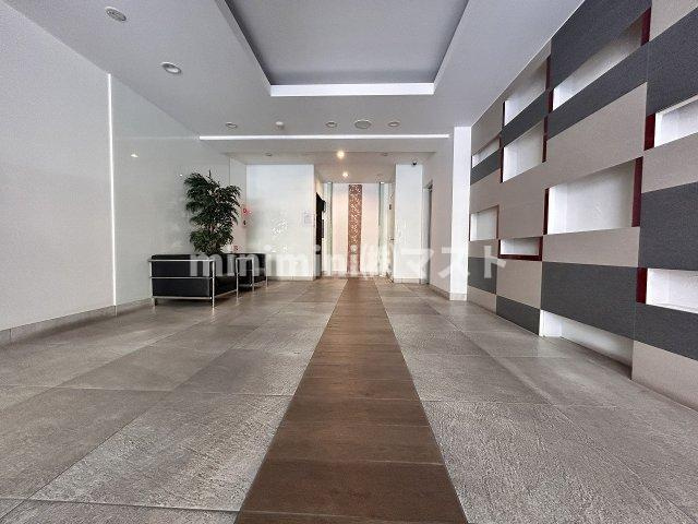 ALZA京町堀のロビー