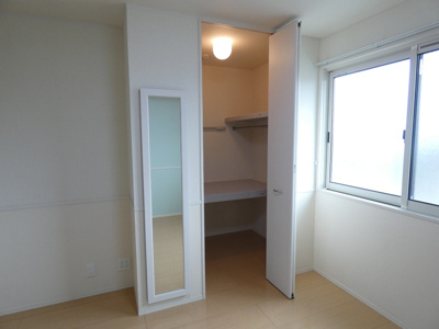 【内装】 | ハウスひまわり | 中はこのようになっています