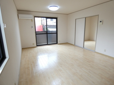 【居間・リビング】 | ハピネス則貞 | 使いやすいリビングです