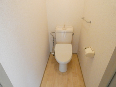 【トイレ】 | ハピネス則貞 | ゆったりとした空間のトイレです