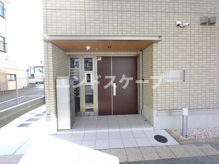 オペラハウス千代田のエントランス|高崎、前橋、伊勢崎エリアのお部屋探しはエンドスケープまで！お客様の理想お聞かせ下さい♪