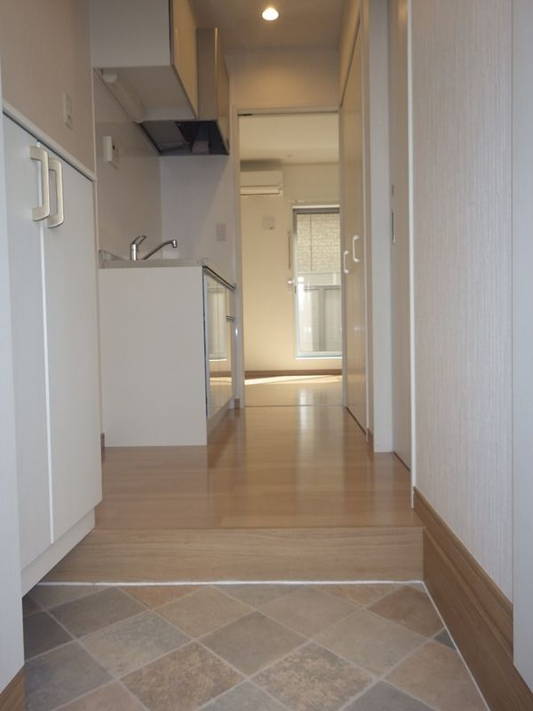 ALIVIE EAST新松戸の玄関