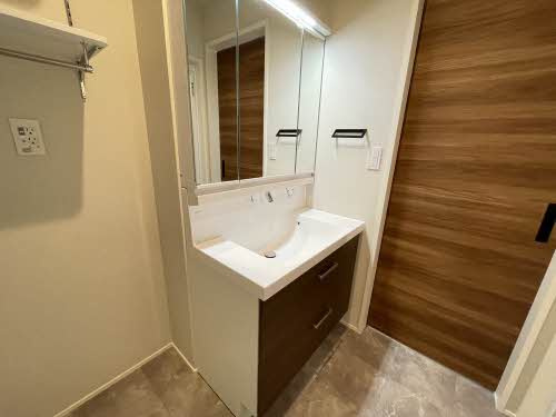 熊本市中央区京町２丁目の賃貸マンションの独立洗面台